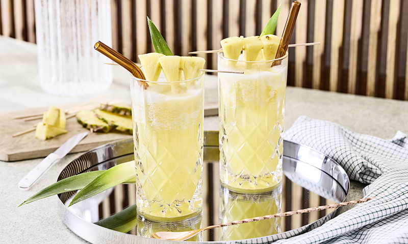 Leckere Ananas-Cocktails aus dem Bosch Cookit im Nachtmann-Gläser-Set